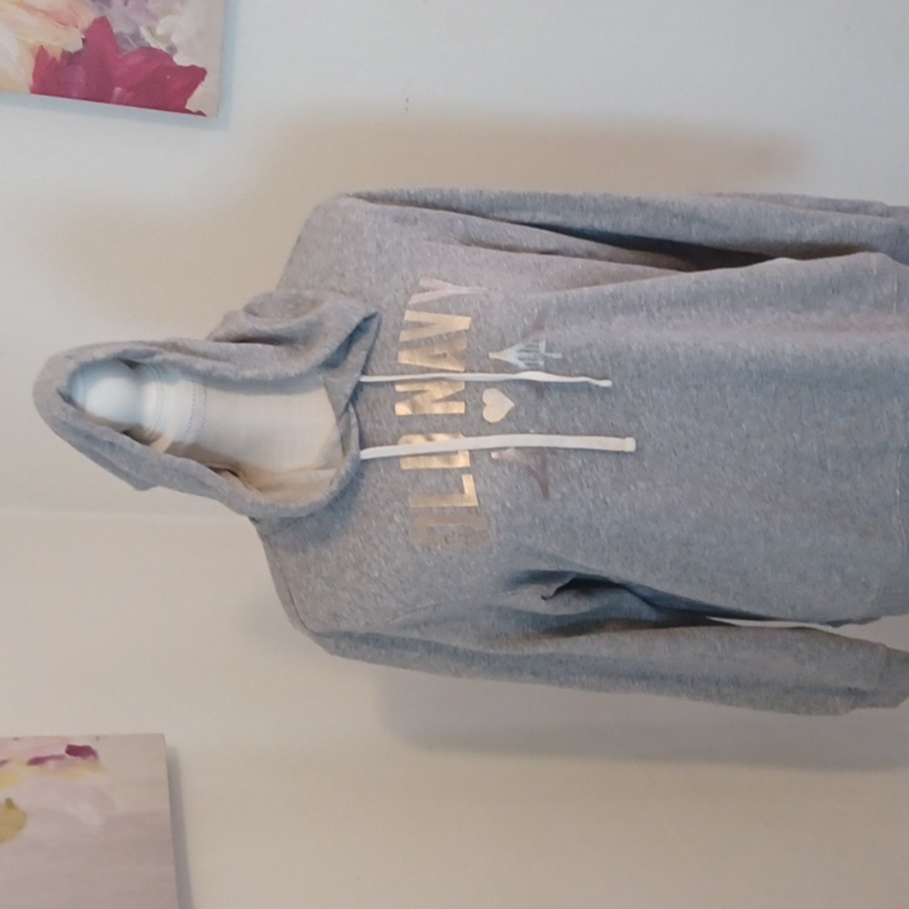 Old Navy Grey hooded sweat top